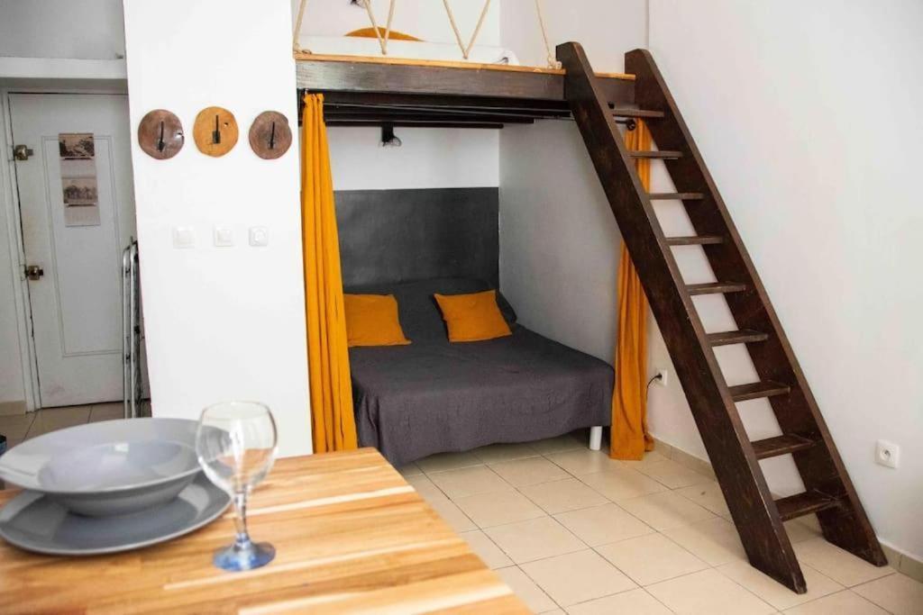 Appartement Tout Equipe Au Coeur Du Vieux Port Марсель Экстерьер фото